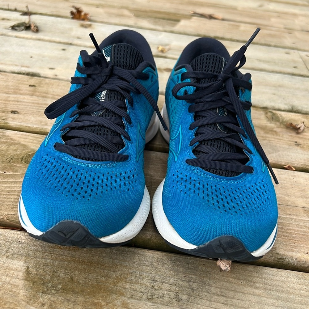 Women’s Athletic Running Shoes - Blue